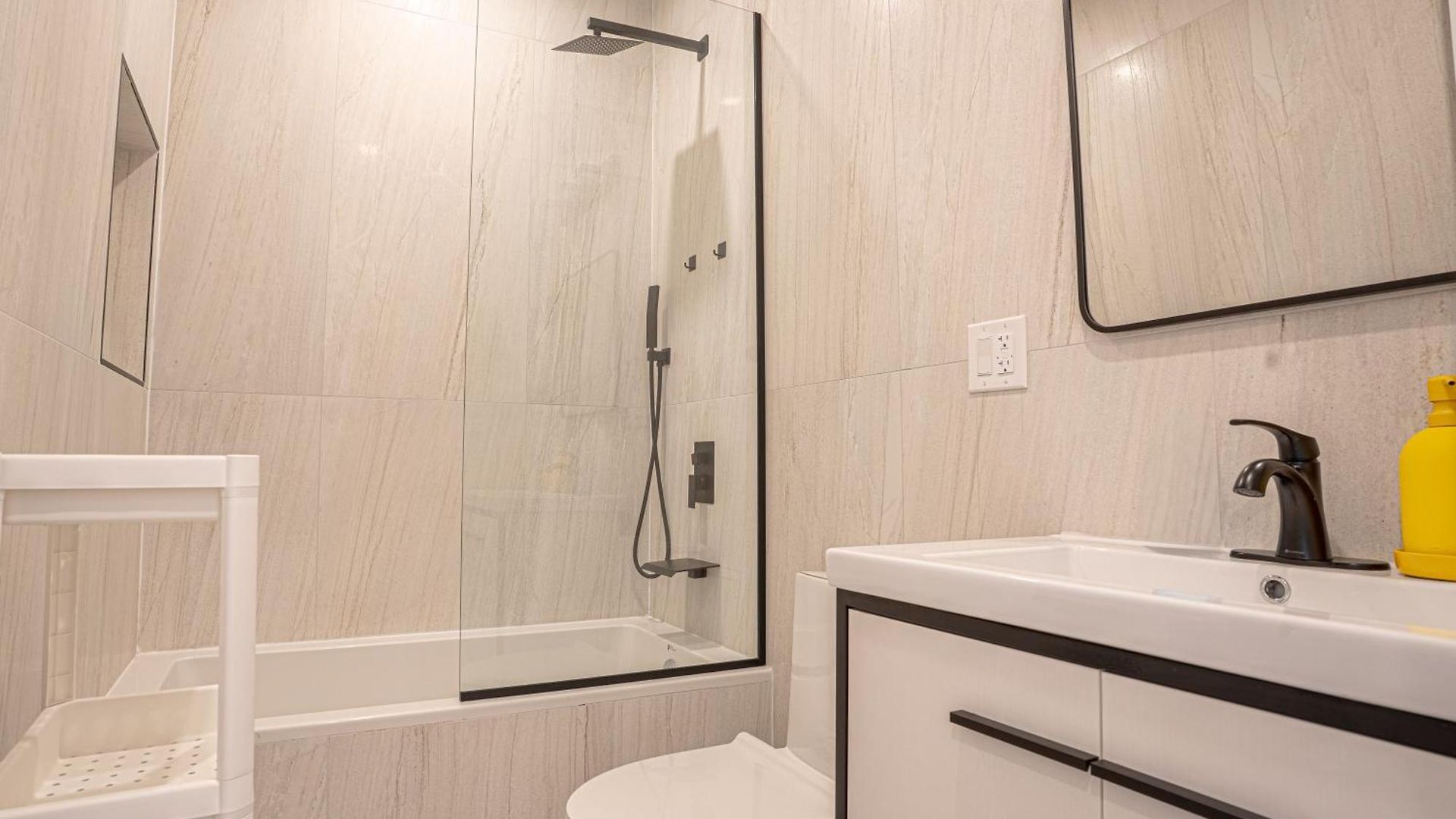 Apartment Bright & Cozy 3bd Brooklyn Getaway New York