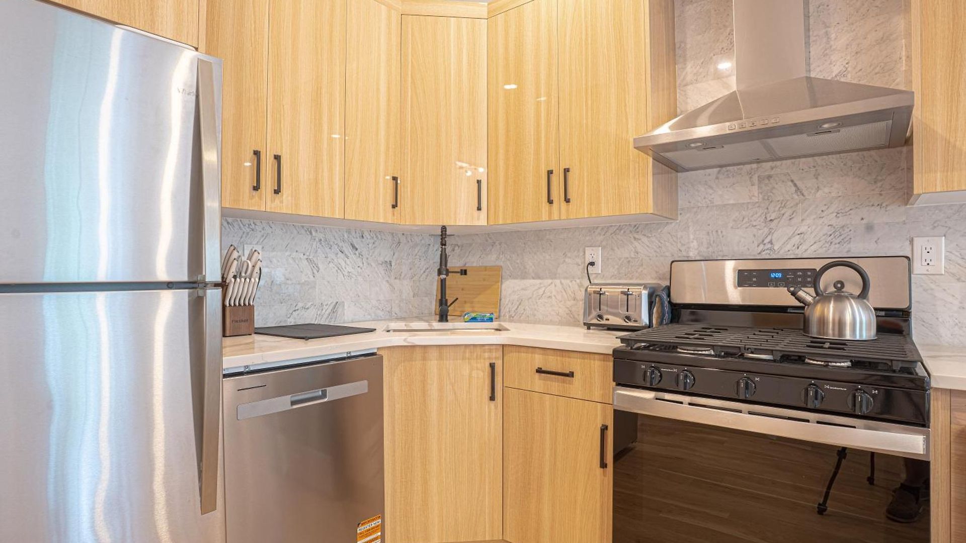 Bright & Cozy 3bd Brooklyn Getaway * New York