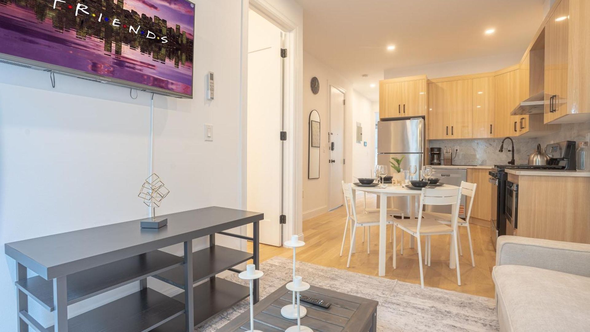 Bright & Cozy 3bd Brooklyn Getaway Apartment