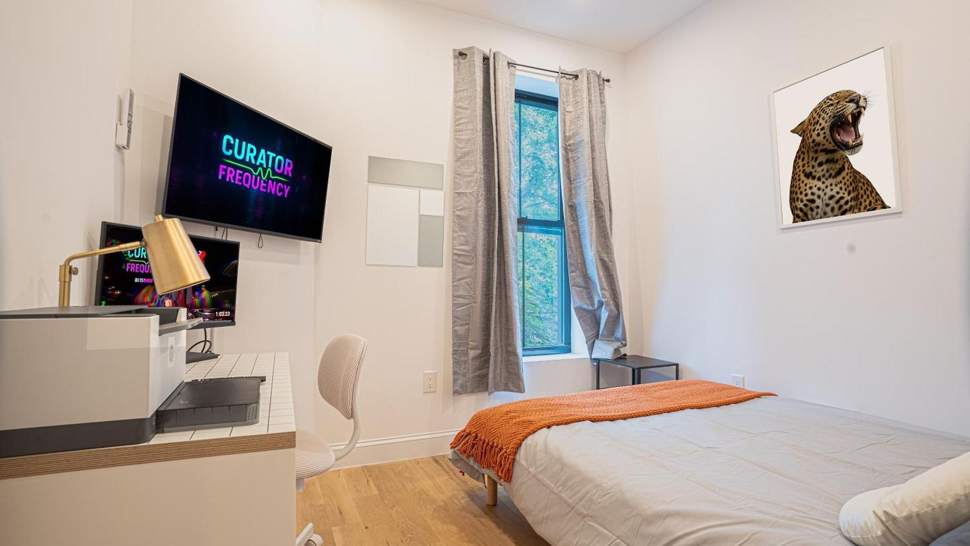 Chic & Modern 3br Retreat In The Heart Of Brooklyn *