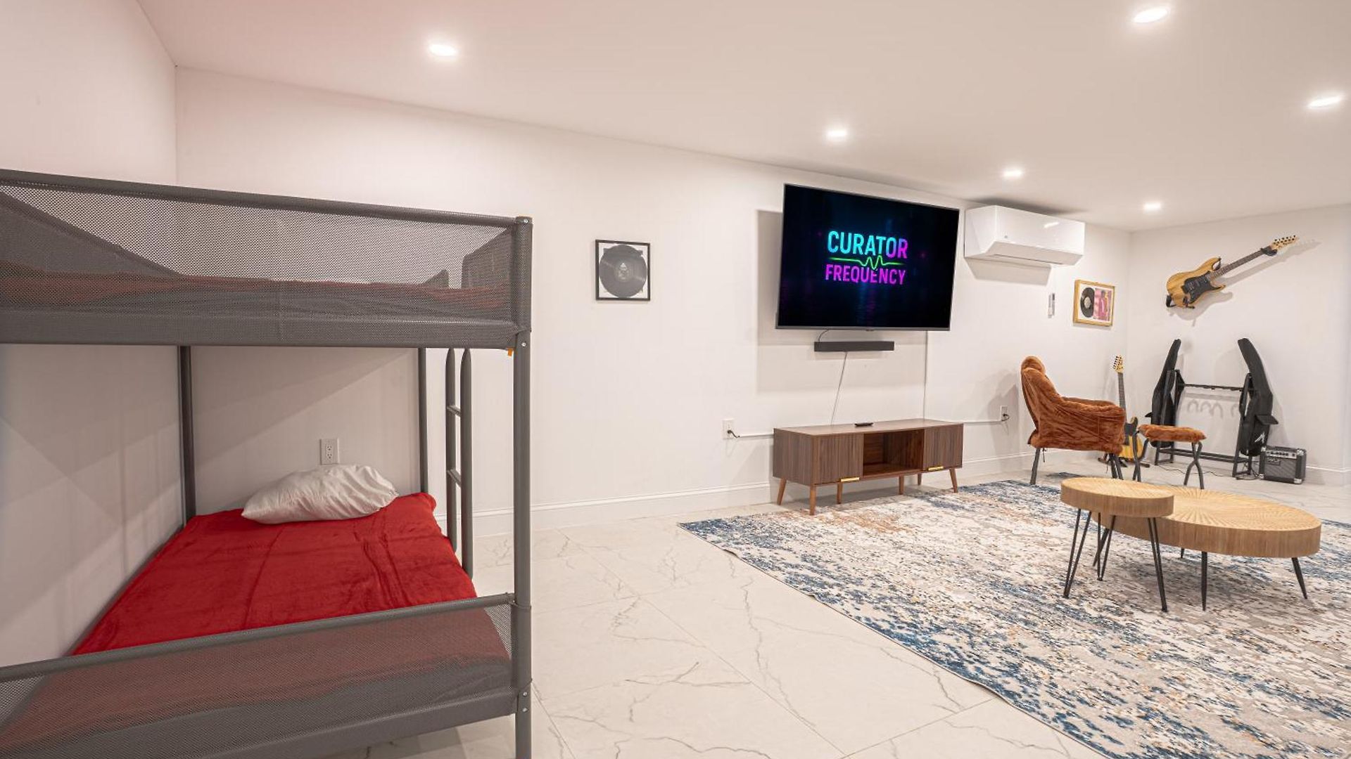 Modern 2br Basement Brooklyn And Backyard *