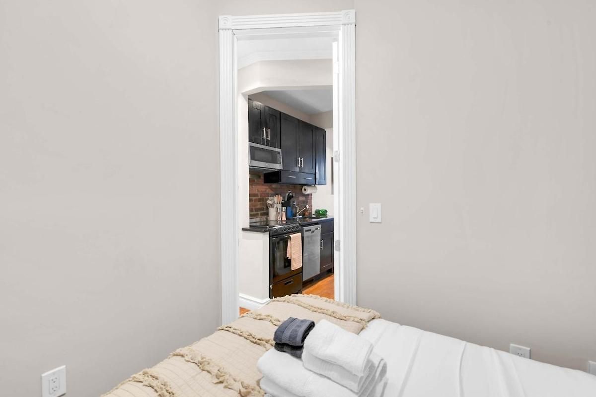 Lower East Side 2br Near Subway & Katz's * New York