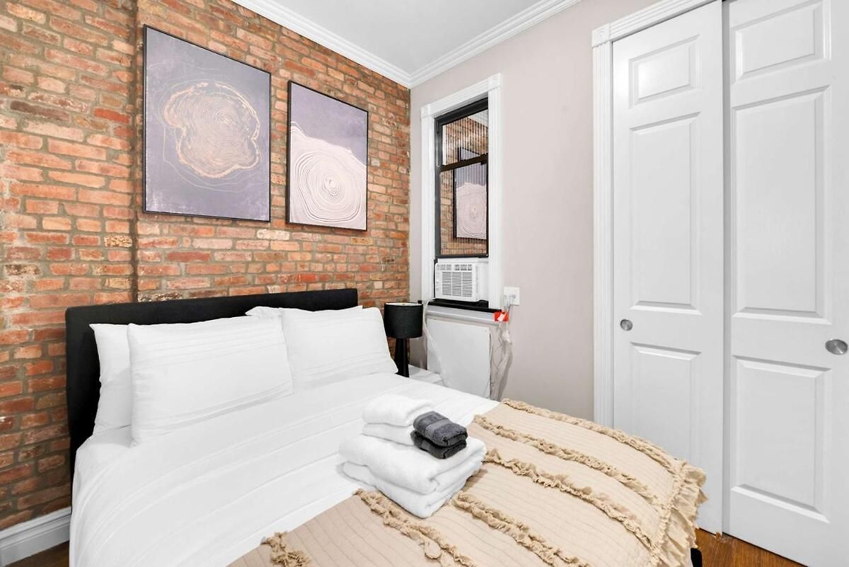Apartment Lower East Side 2br Near Subway & Katz's New York