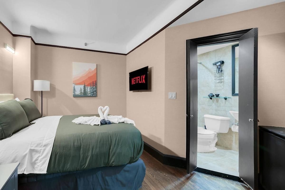 Unbeatable Location The Heart Of Nyc 1 Bdr W Gym * New York