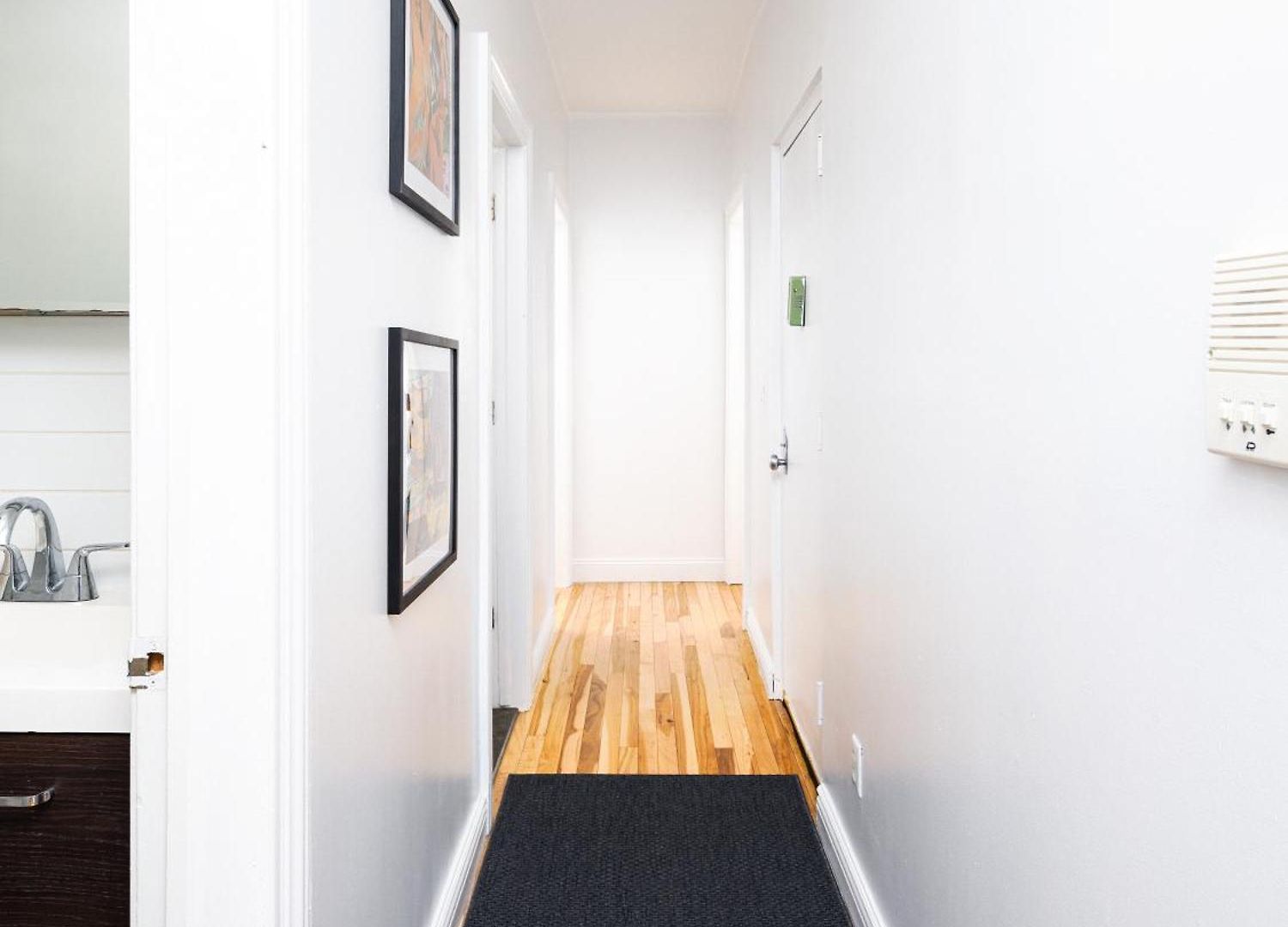Spacious 3br Retreat Near Times Square Apartment