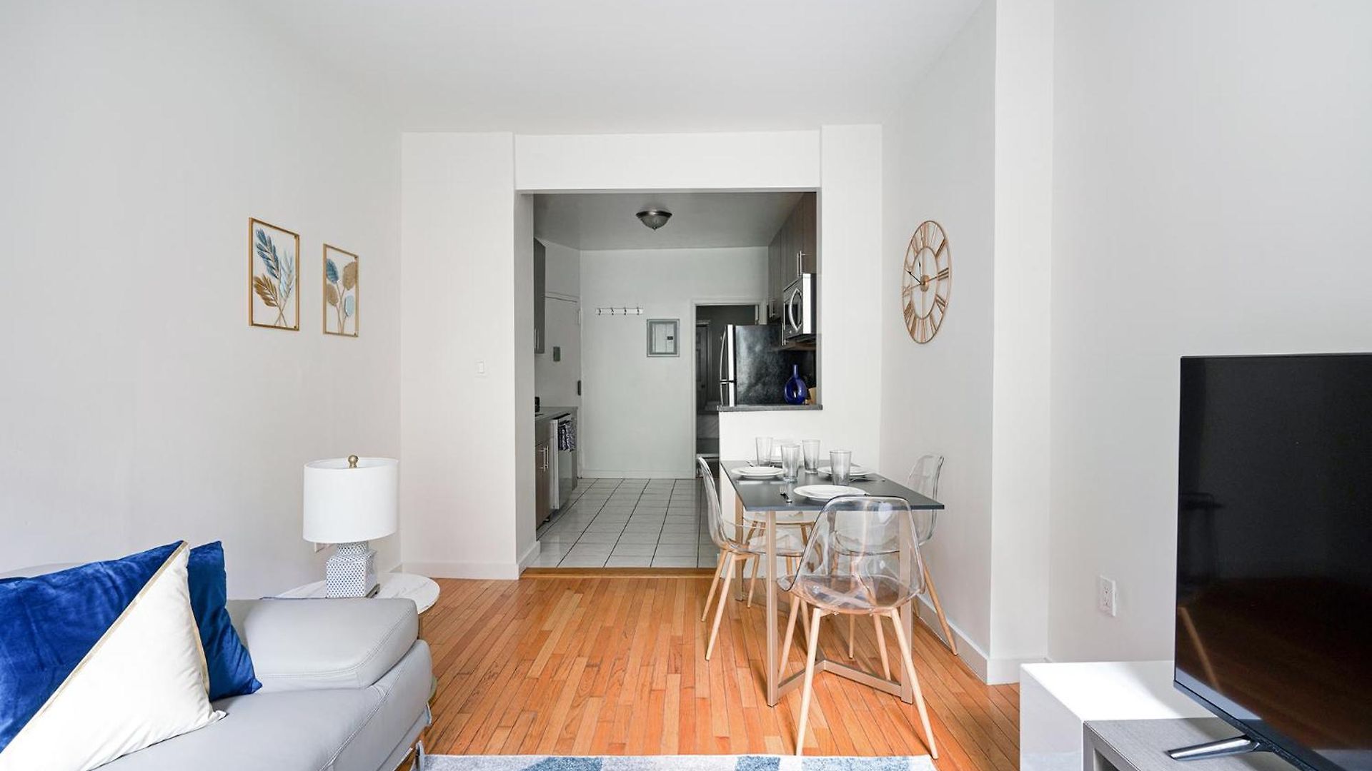 Prime Upper West Side Location 1 Bedroom Apartment New York