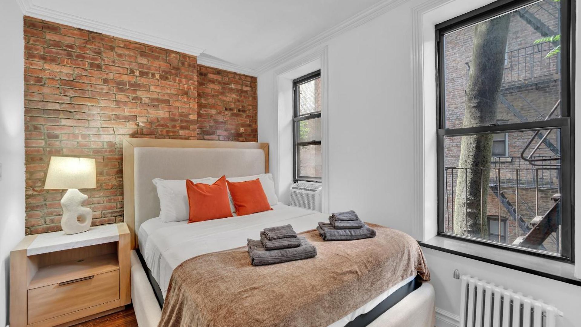 Spacious Soho 1bedroom Unit Washer & Dryer New York