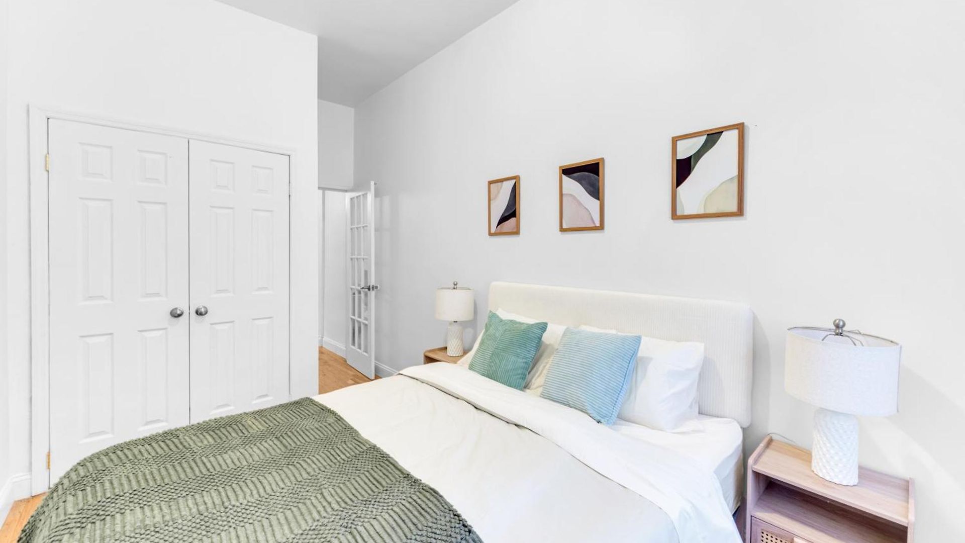 Apartment Inviting 2bd Upper East Side With Backyard New York