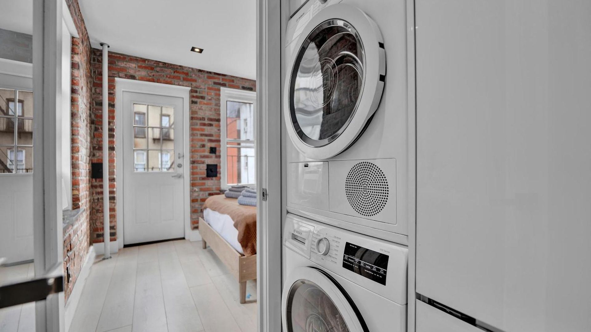 Soho Designer 2br With Balcony * New York