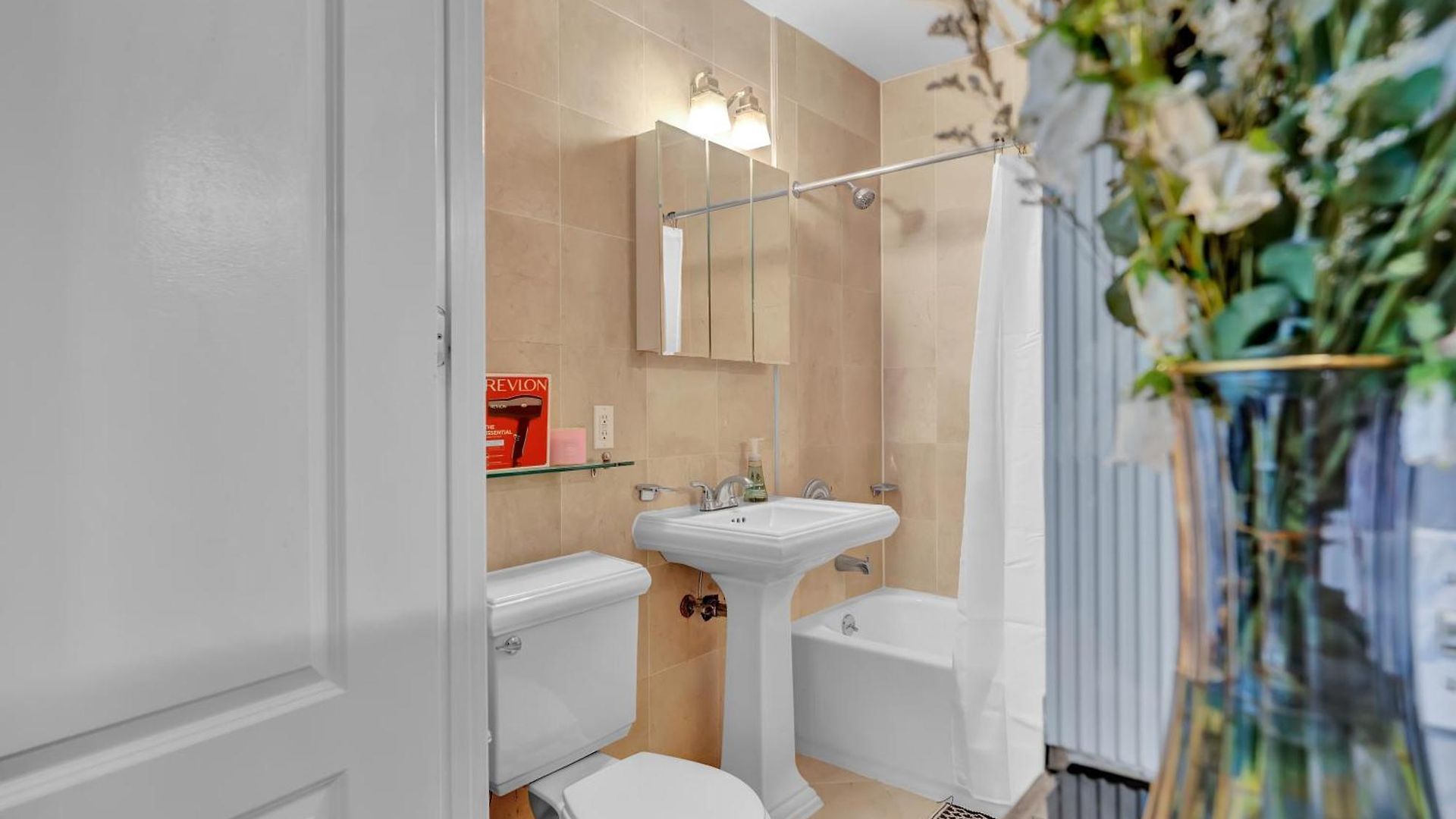 Stylish 3br-2ba In Gramercy -modern & Apartment New York