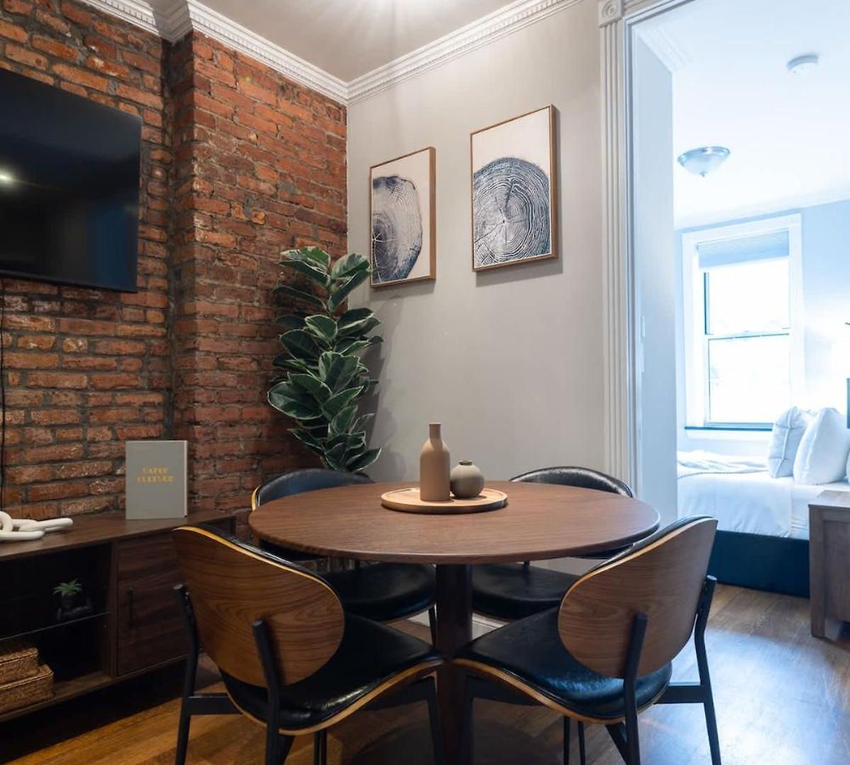 Apartment Stylish Retreat In Midtown Nyc Walk To Everything New York