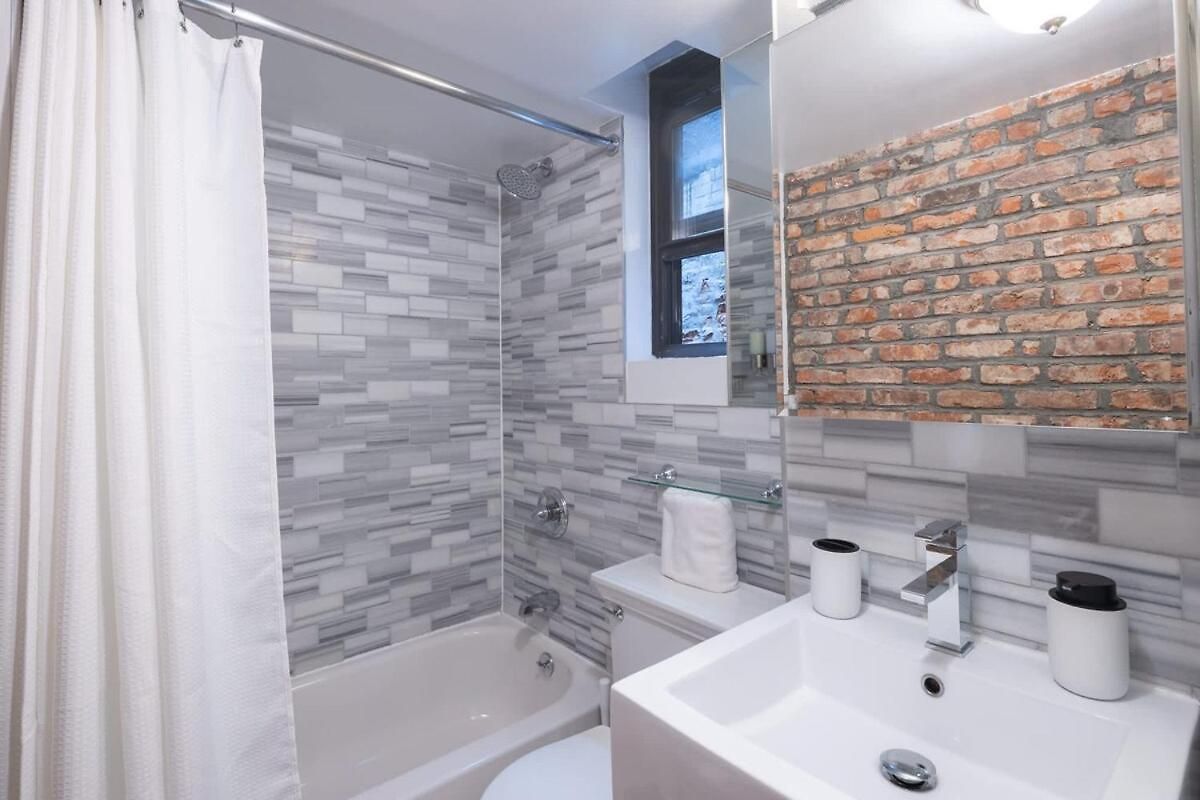 Stylish Retreat In Midtown Nyc Walk To Everything *