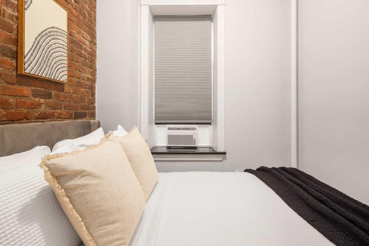 Trendy Nolita Walk To Soho & Little Italy *