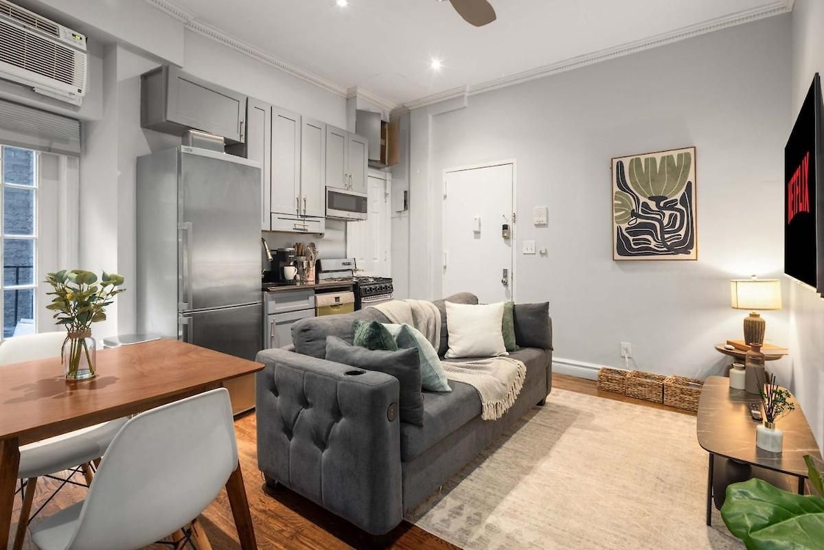 Trendy Nolita Walk To Soho & Little Italy Apartment