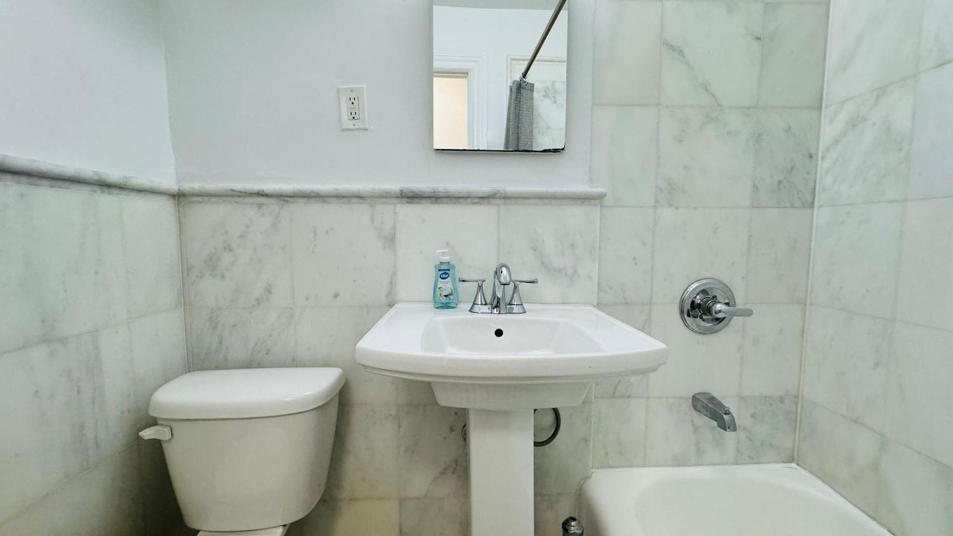 Apartment Lincoln Center New York