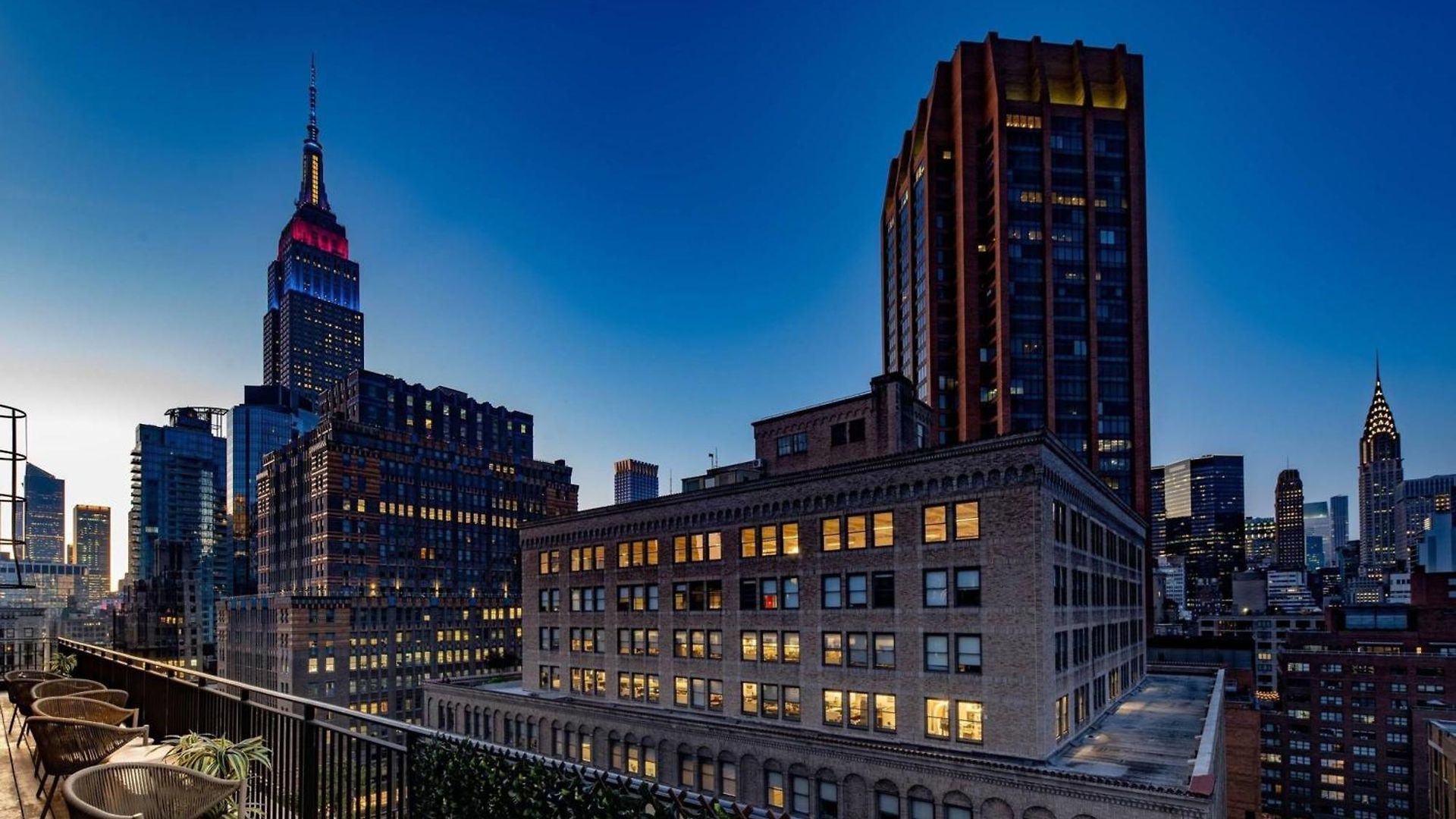 Apartment Elegant At Marmara Park Avenue