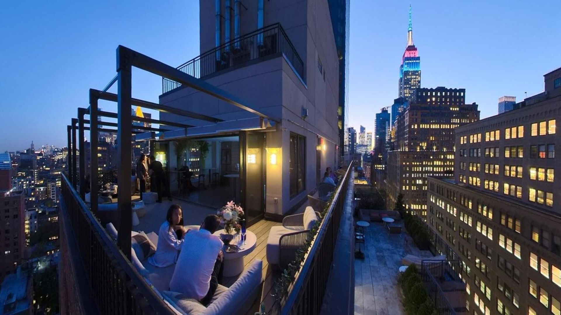 Apartment Elegant At Marmara Park Avenue