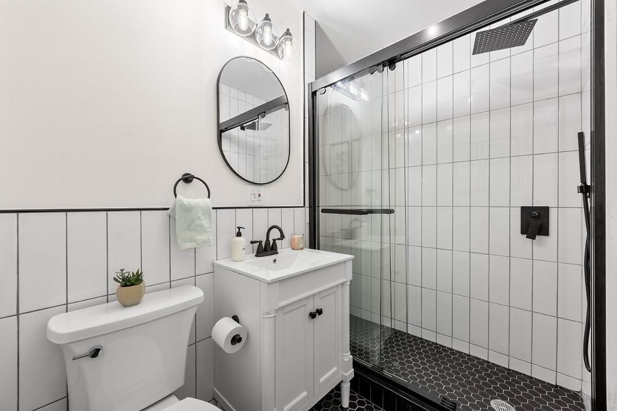 Apartment 3br Harlem With Washer With Dryer *