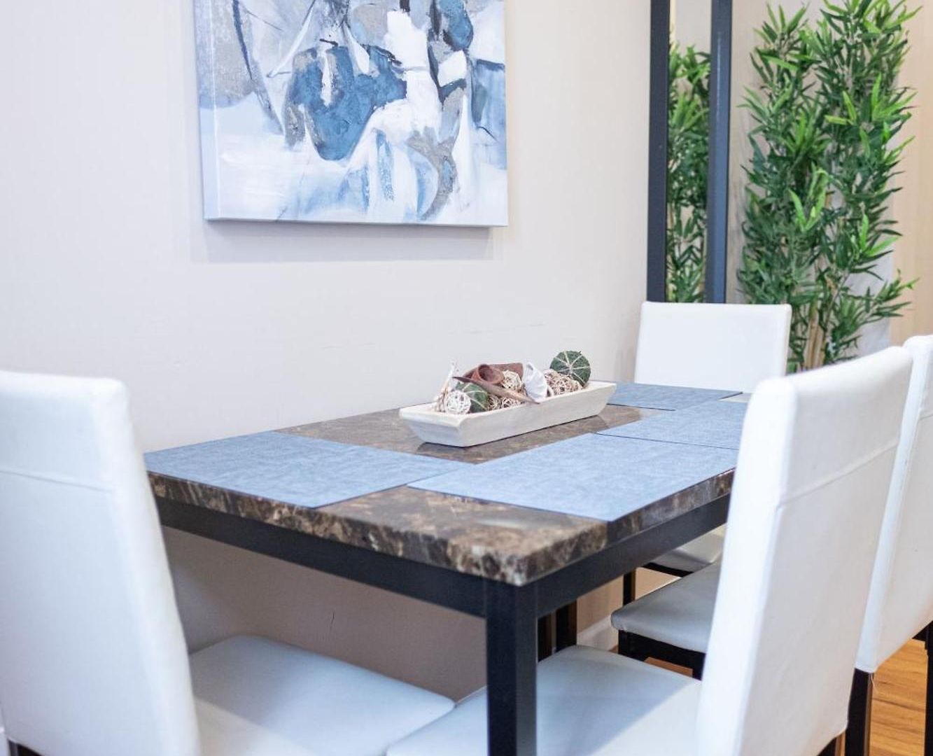 Sunny 4br/2ba Retreat In Morningside Heights, Nyc Holiday home