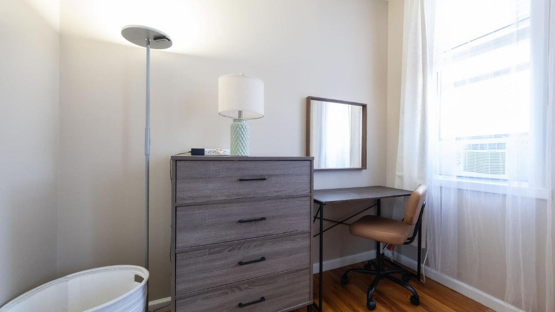 Sunny 4br/2ba Retreat In Morningside Heights, Nyc Holiday home