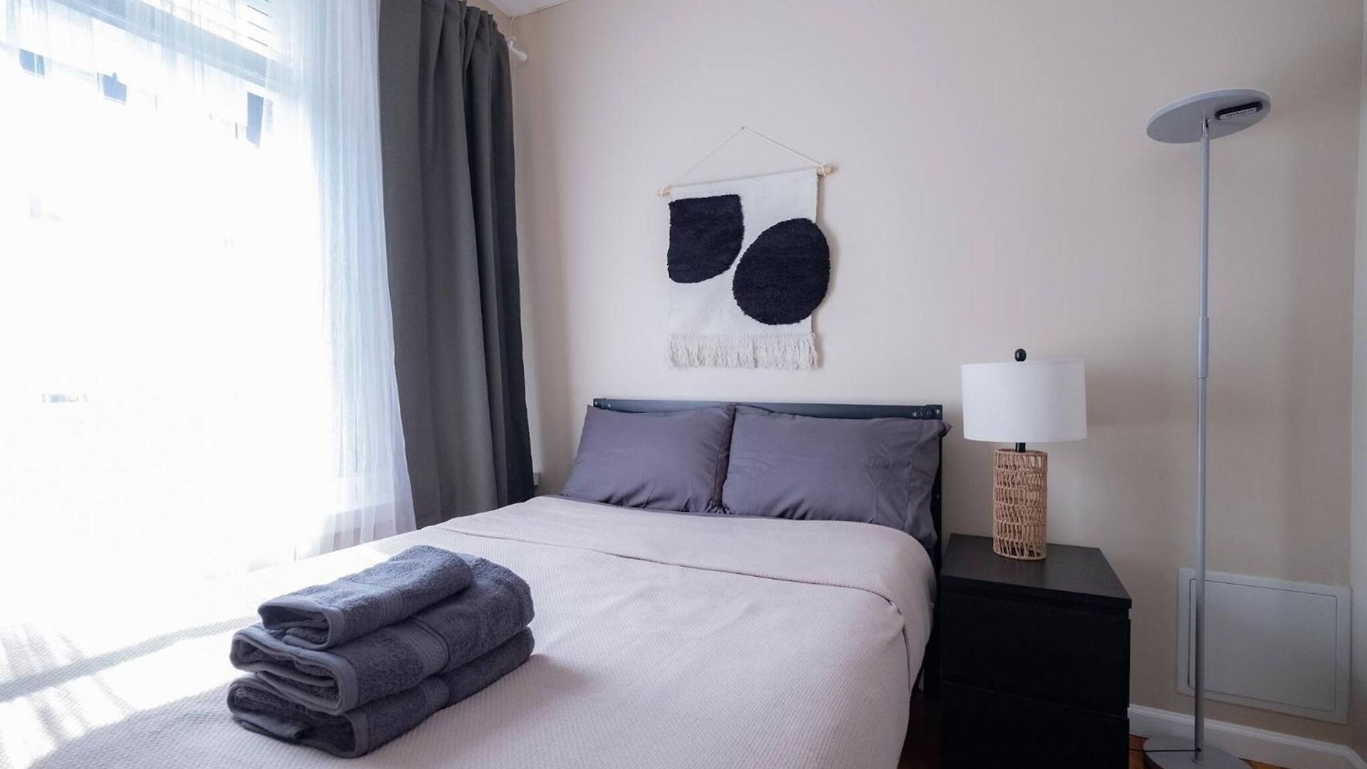 Sunny 4br/2ba Retreat In Morningside Heights, Nyc Holiday home *