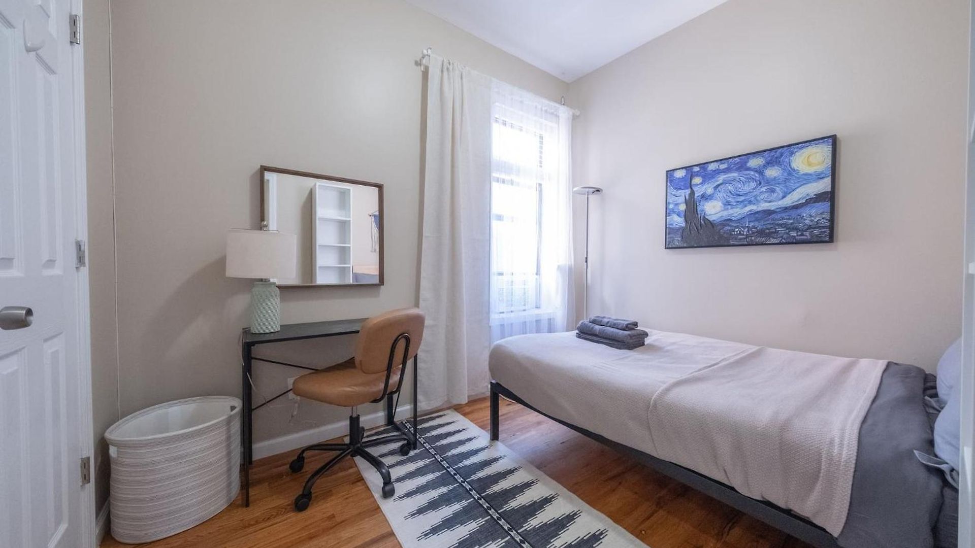 Holiday home Sunny 4br/2ba Retreat In Morningside Heights, Nyc *