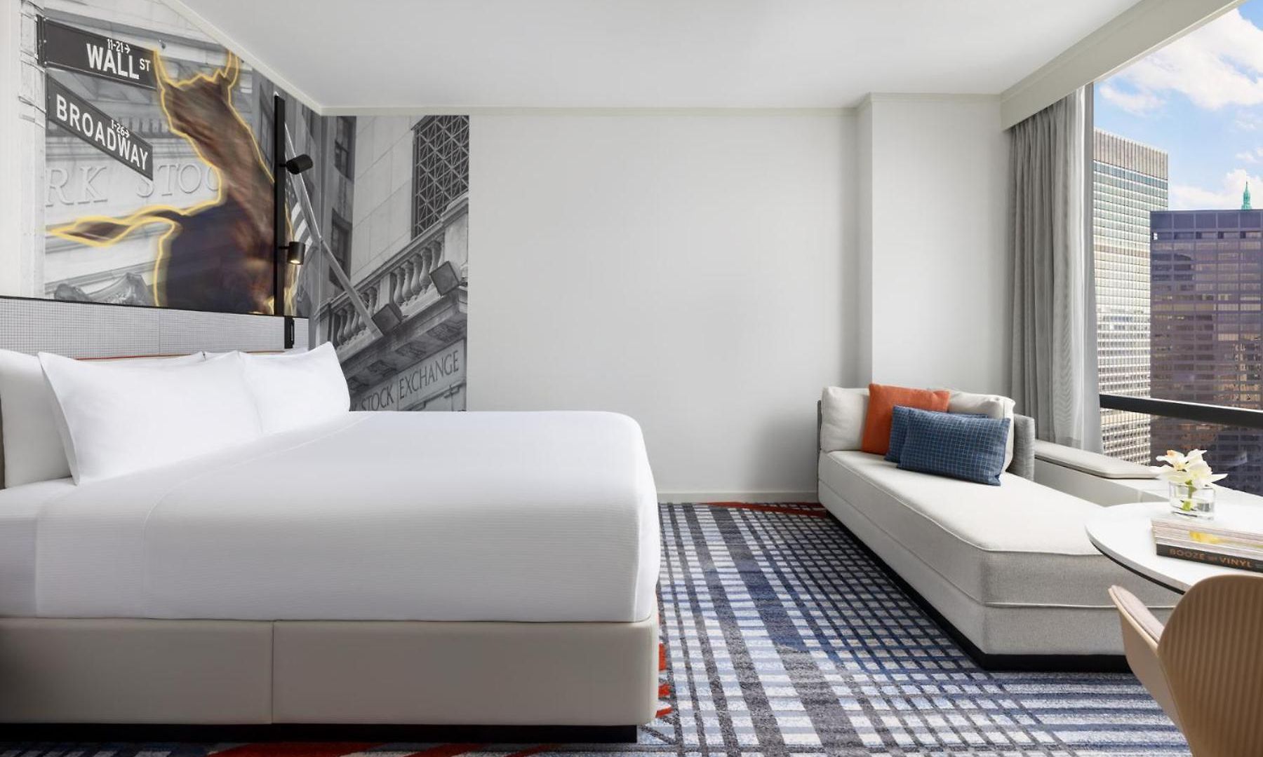 Millennium Downtown Hotel 4*
