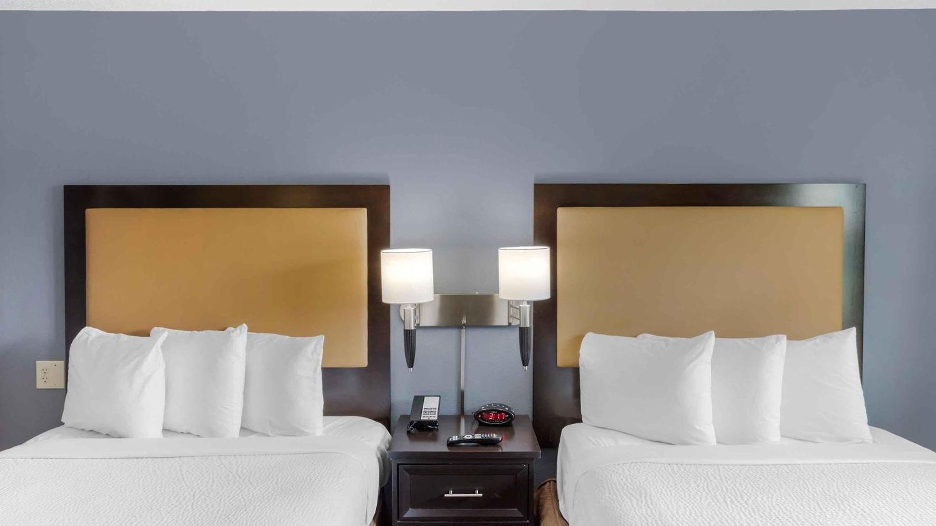 Extended America - - Laguardia Airport Hotel 2*