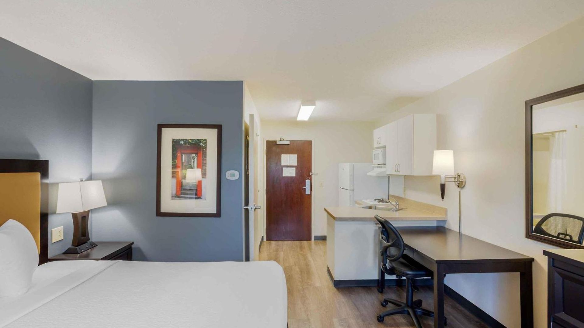 Extended America - - Laguardia Airport Hotel New York