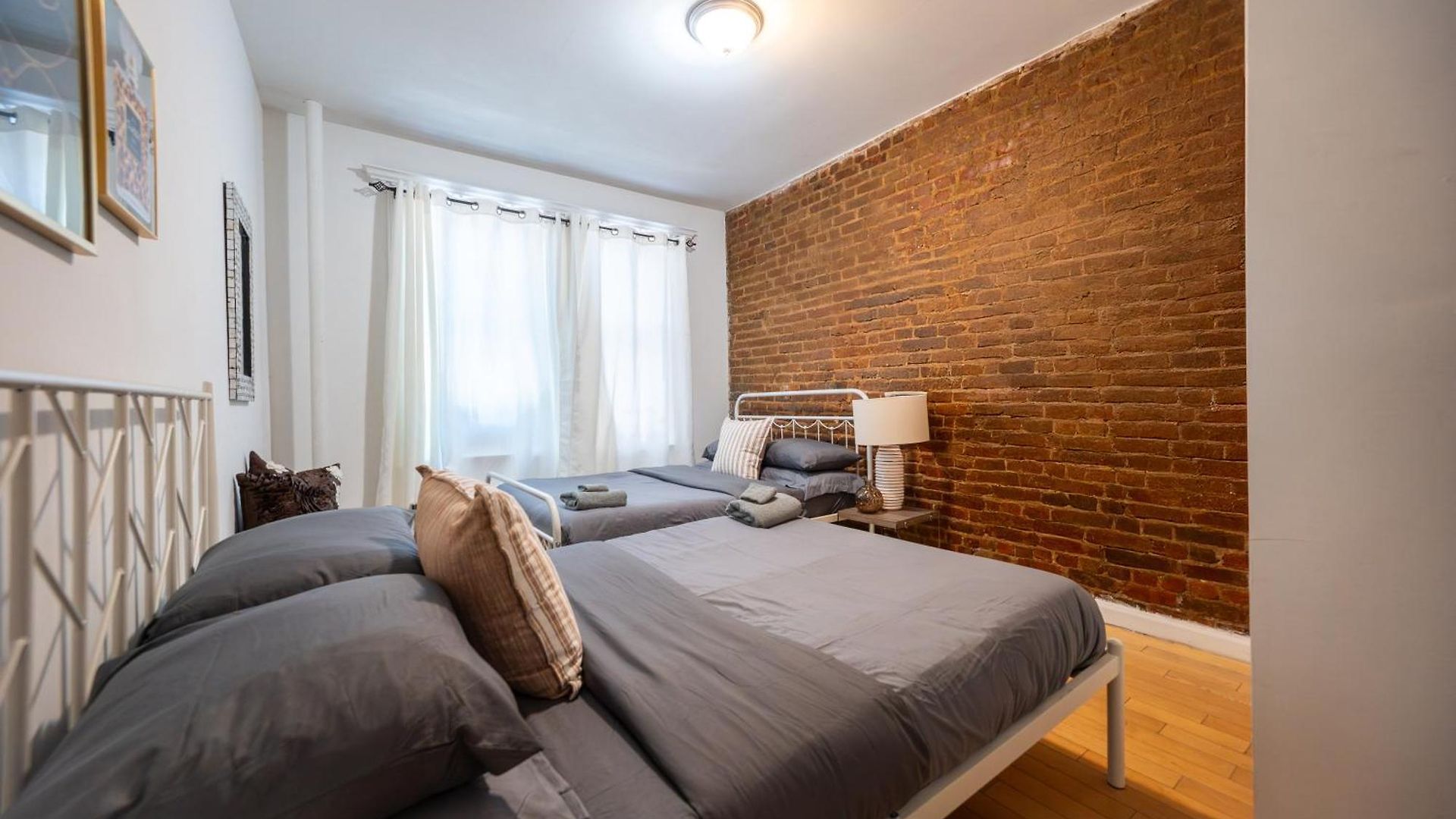 Modern By Park - 3 Br Apartment New York