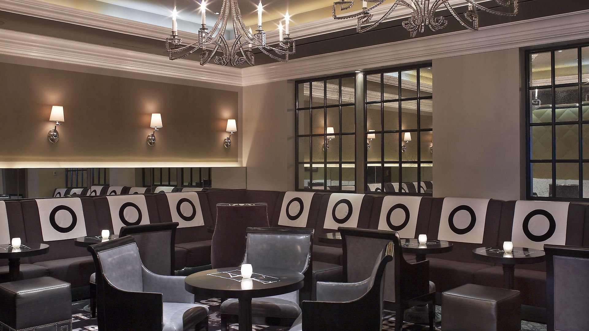 Hotel The Surrey, A Corinthia
