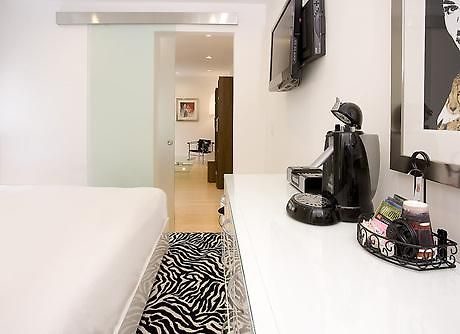 Hotel 27 By Luxurban