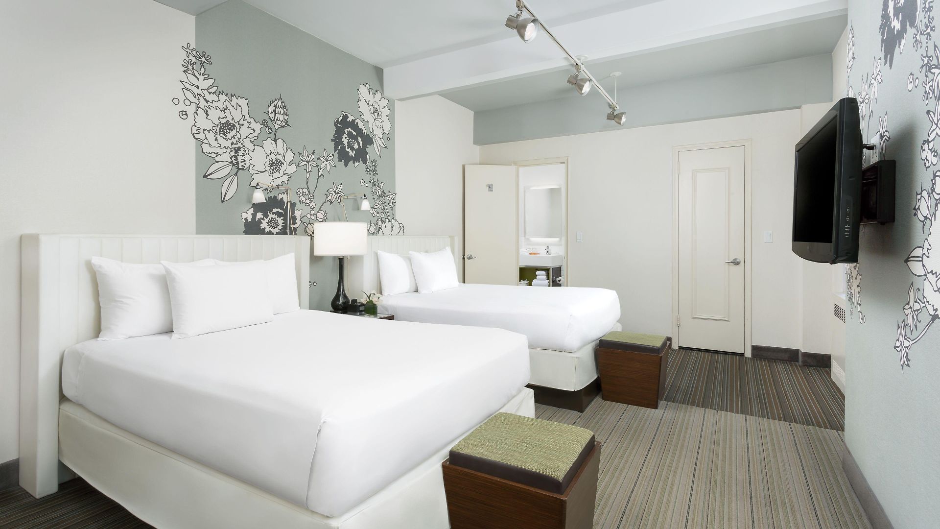 Stewart 4* New York