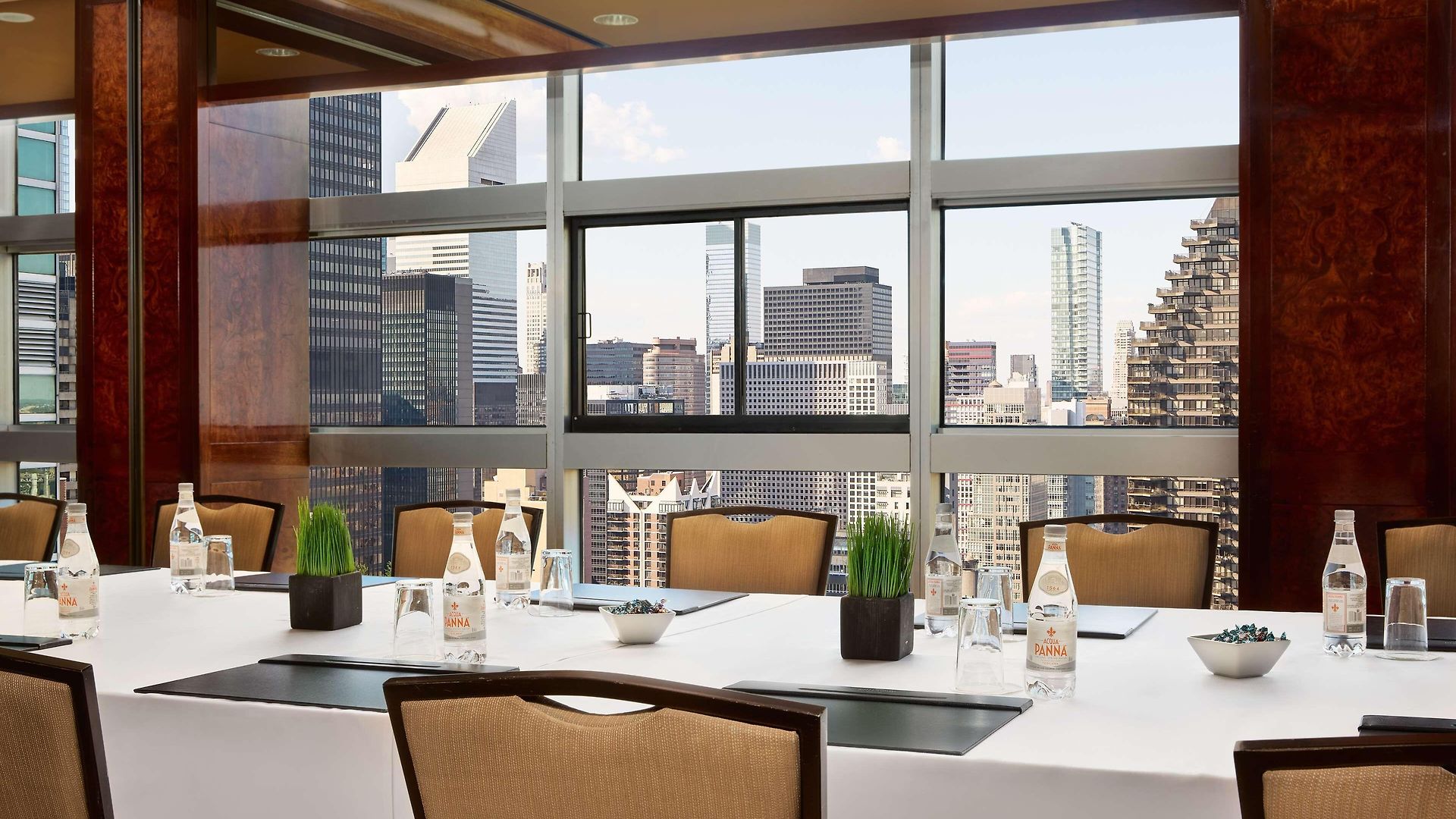 Millennium Hilton One Un Plaza 4* New York