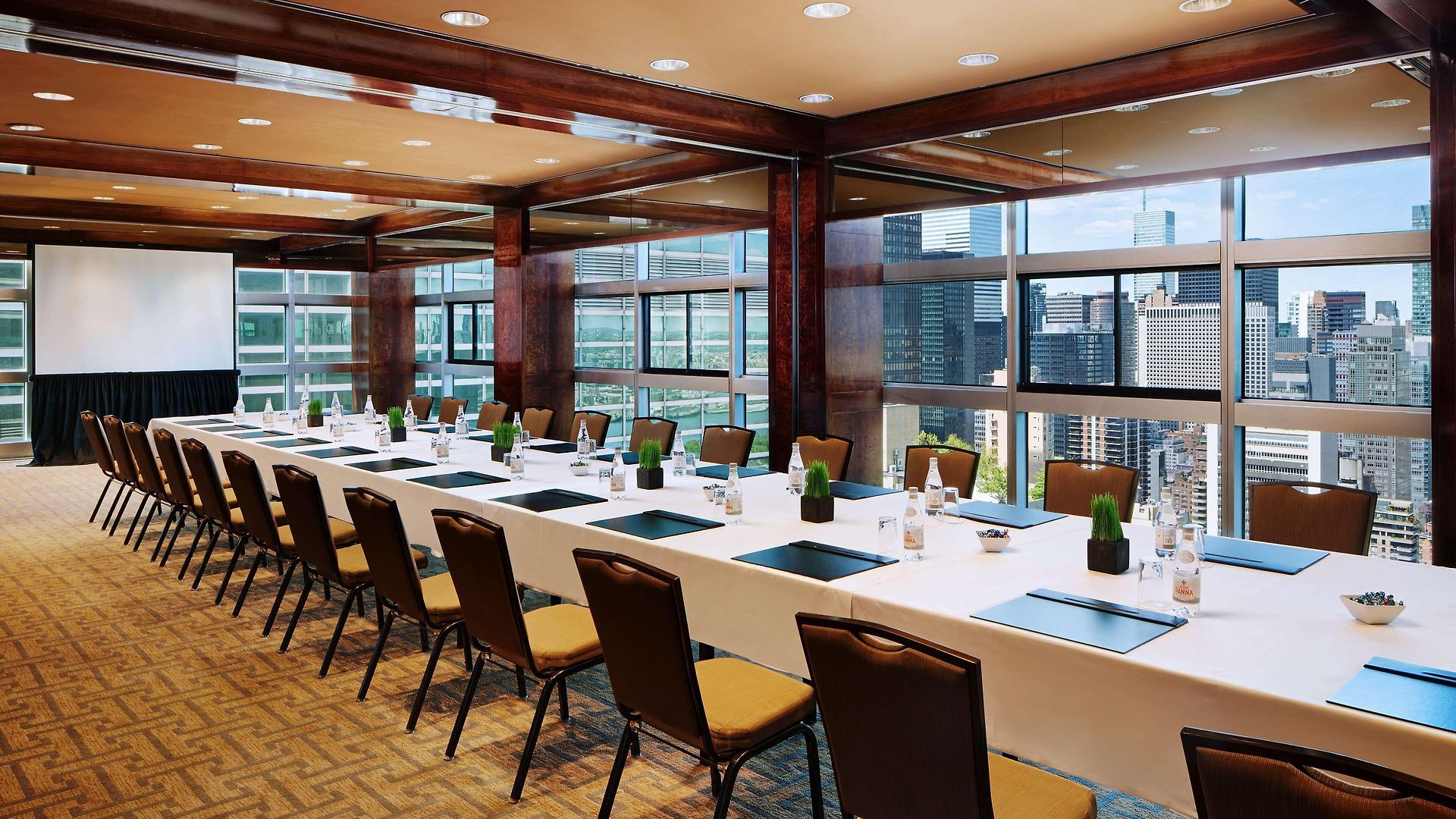 Millennium Hilton One Un Plaza New York