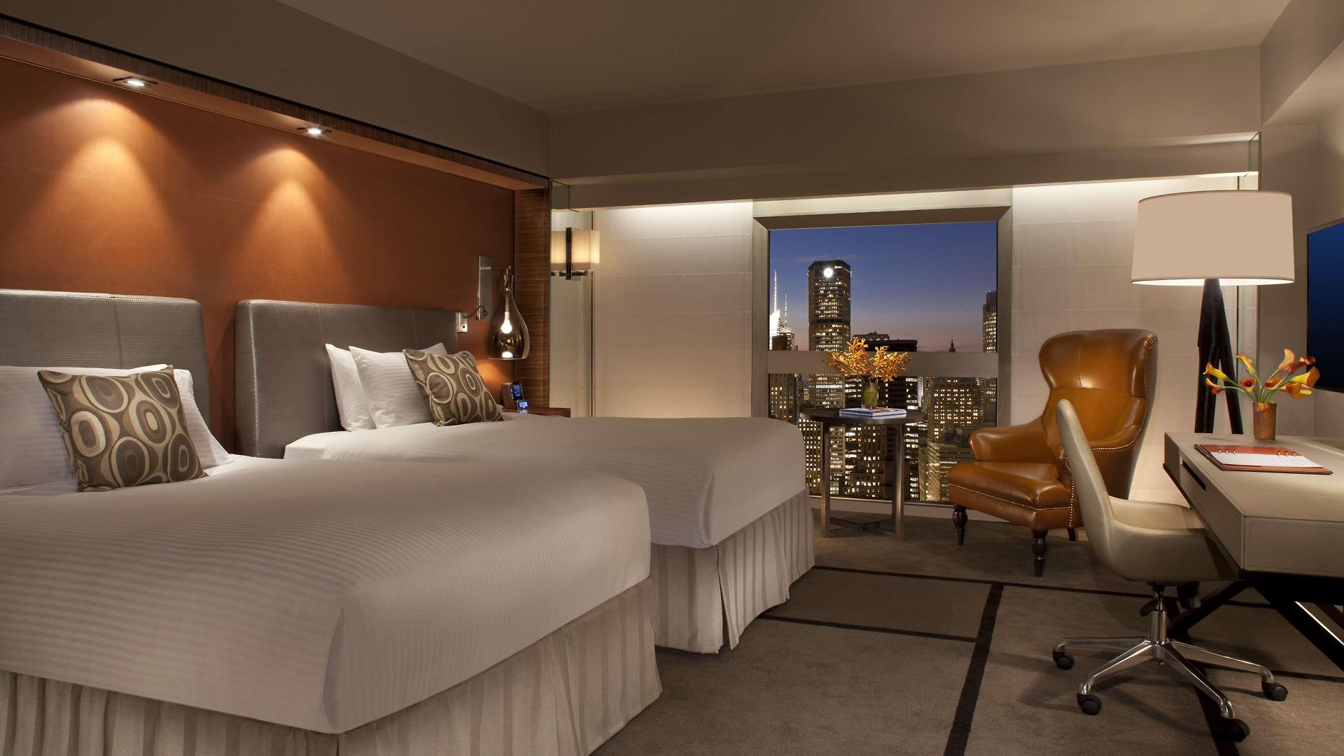 Hotel Millennium Hilton One Un Plaza 4*