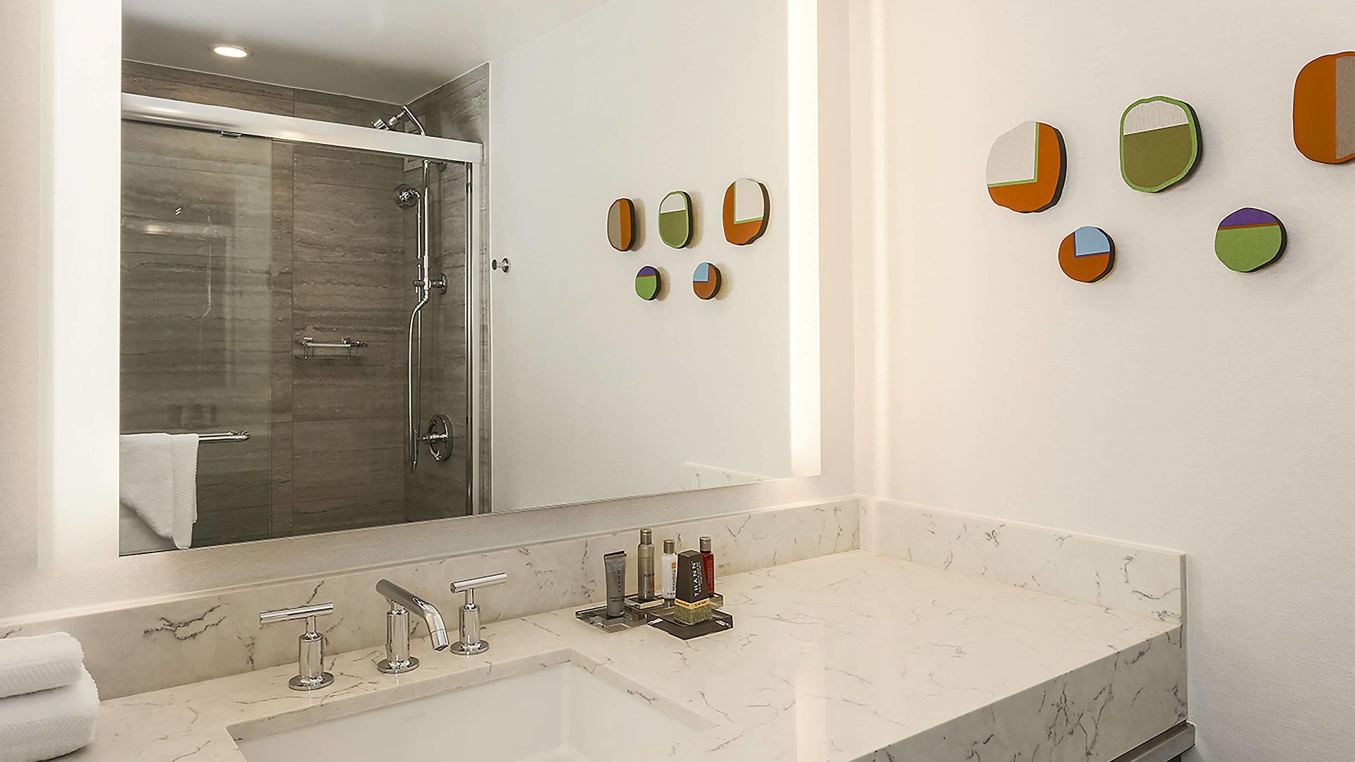 Laguardia Airport Marriott Hotel 4*