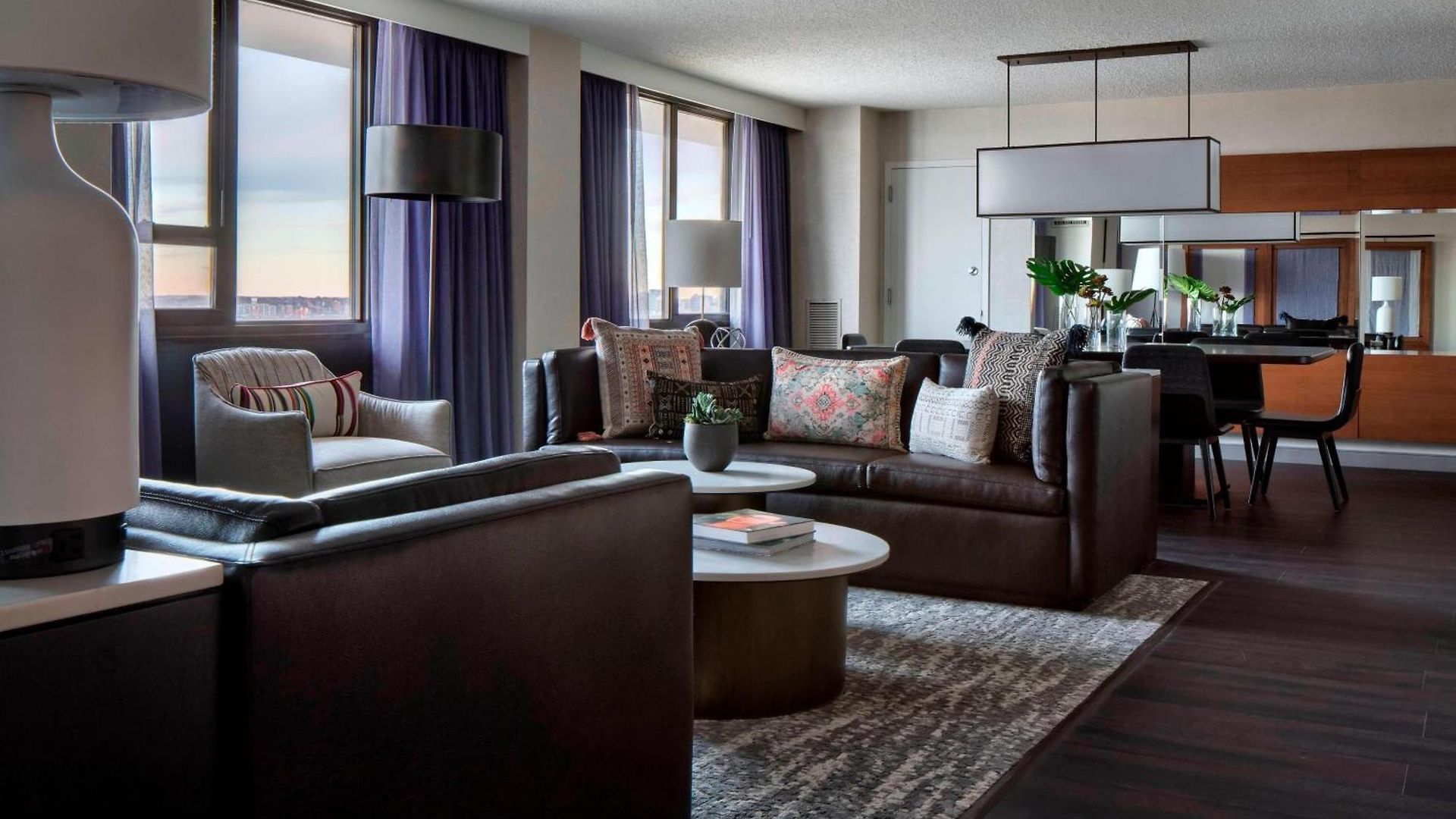 Laguardia Airport Marriott Hotel