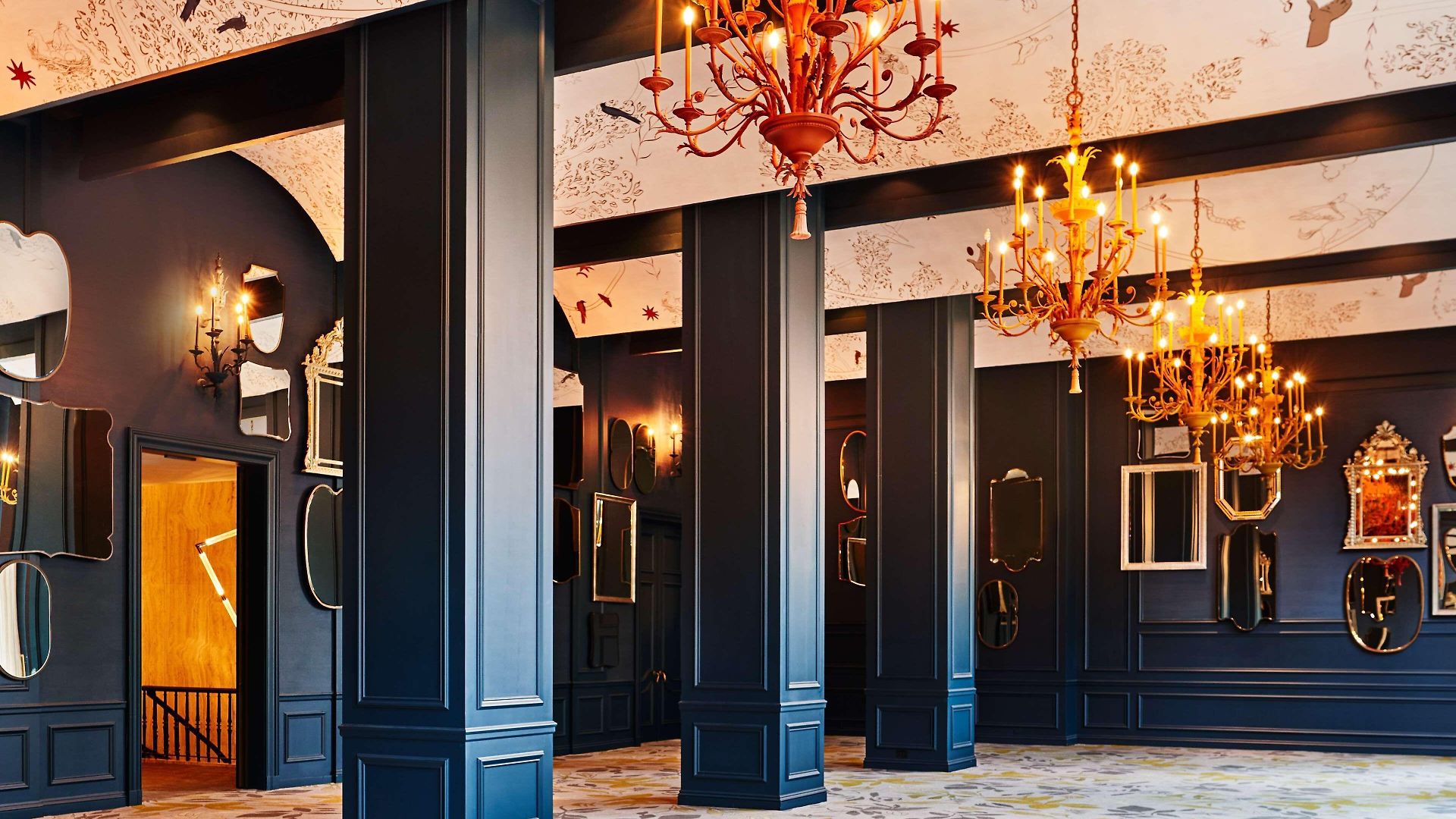 Park Lane Hotel 5*