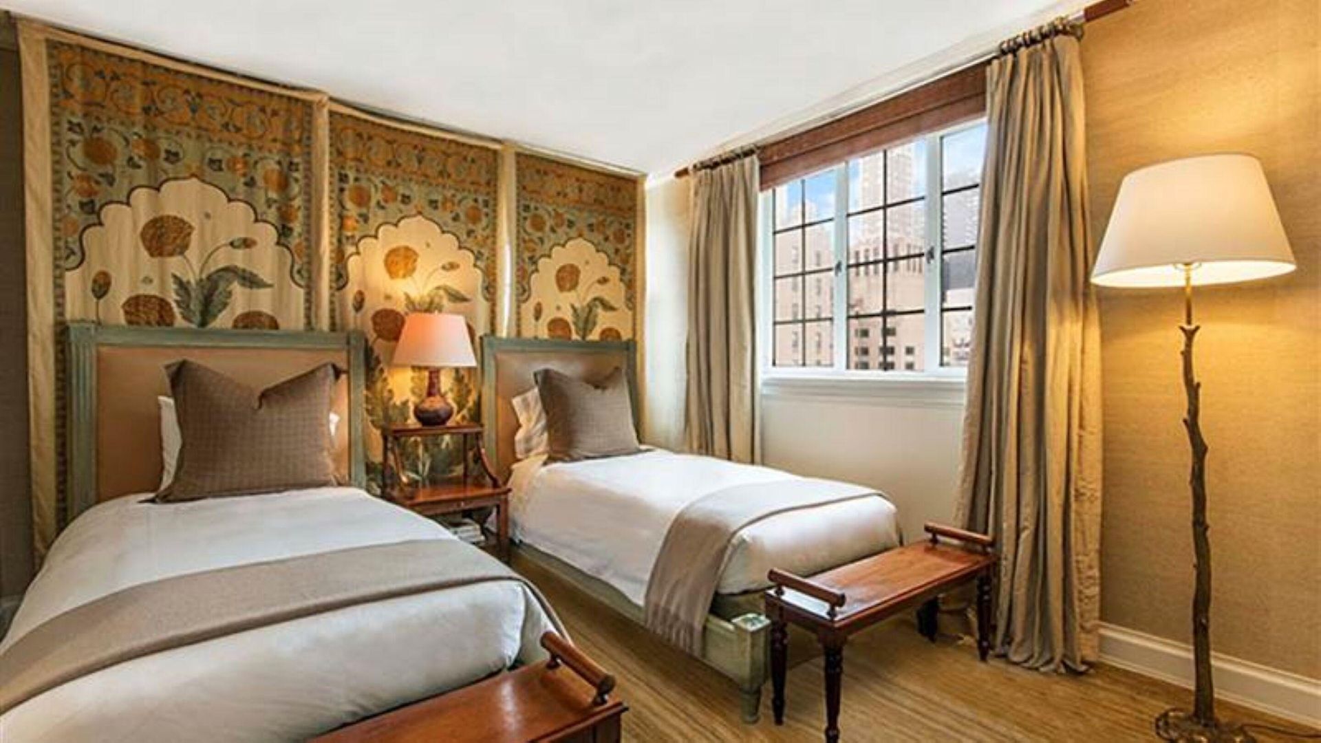 Lowell Hotel