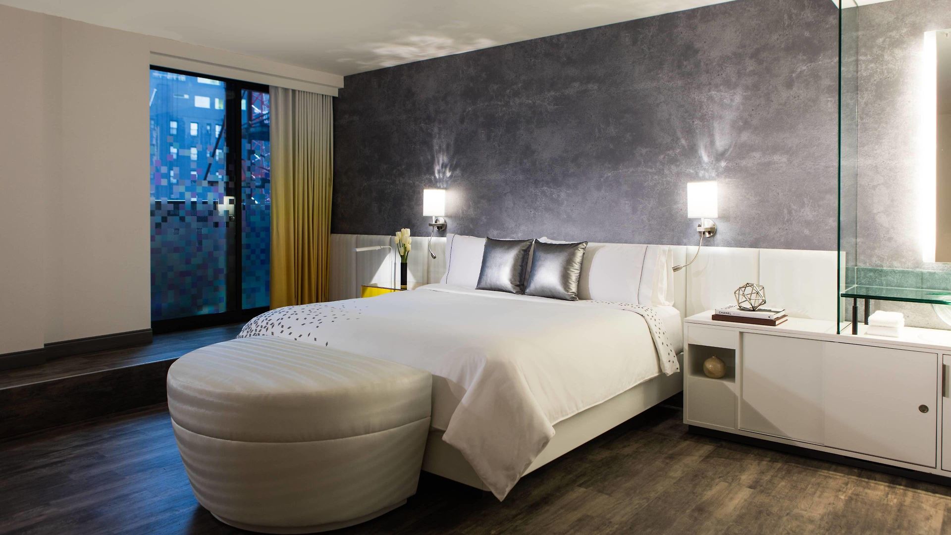 Renaissance Times Square By Marriott New York