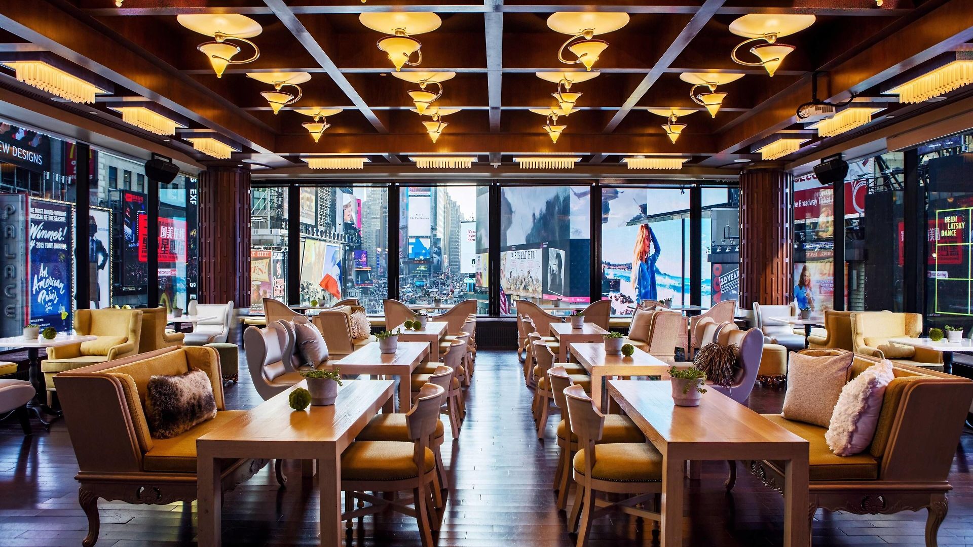 Renaissance Times Square By Marriott 4*