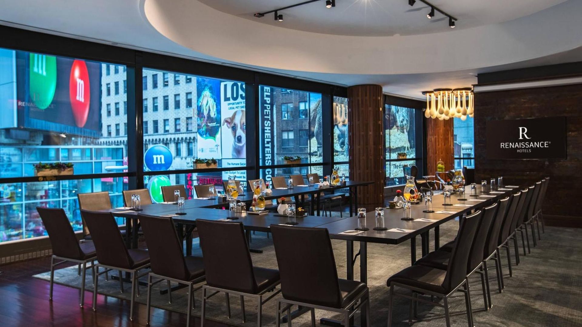 Renaissance Times Square By Marriott Hotel New York