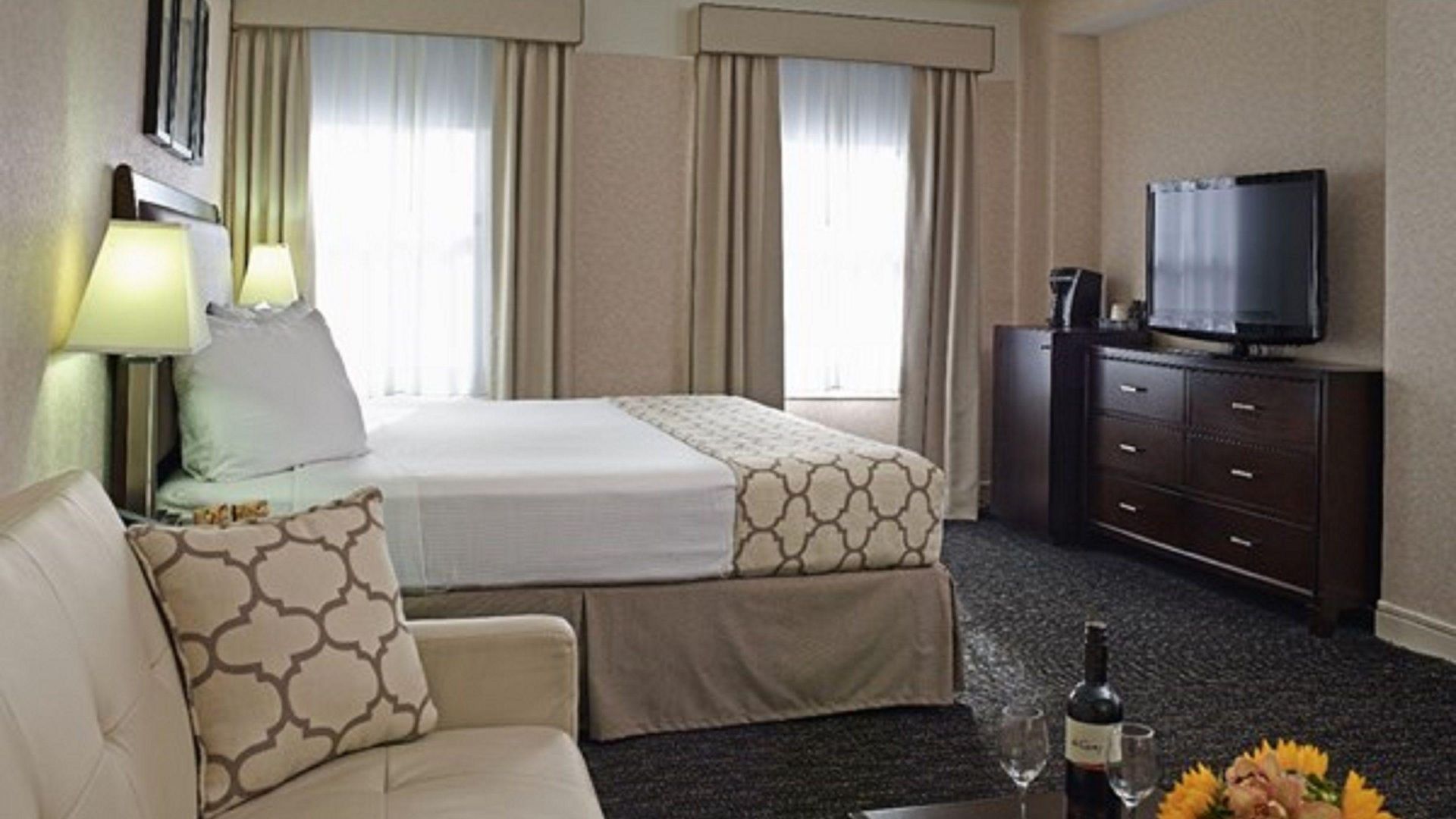 Edison Times Square Hotel New York