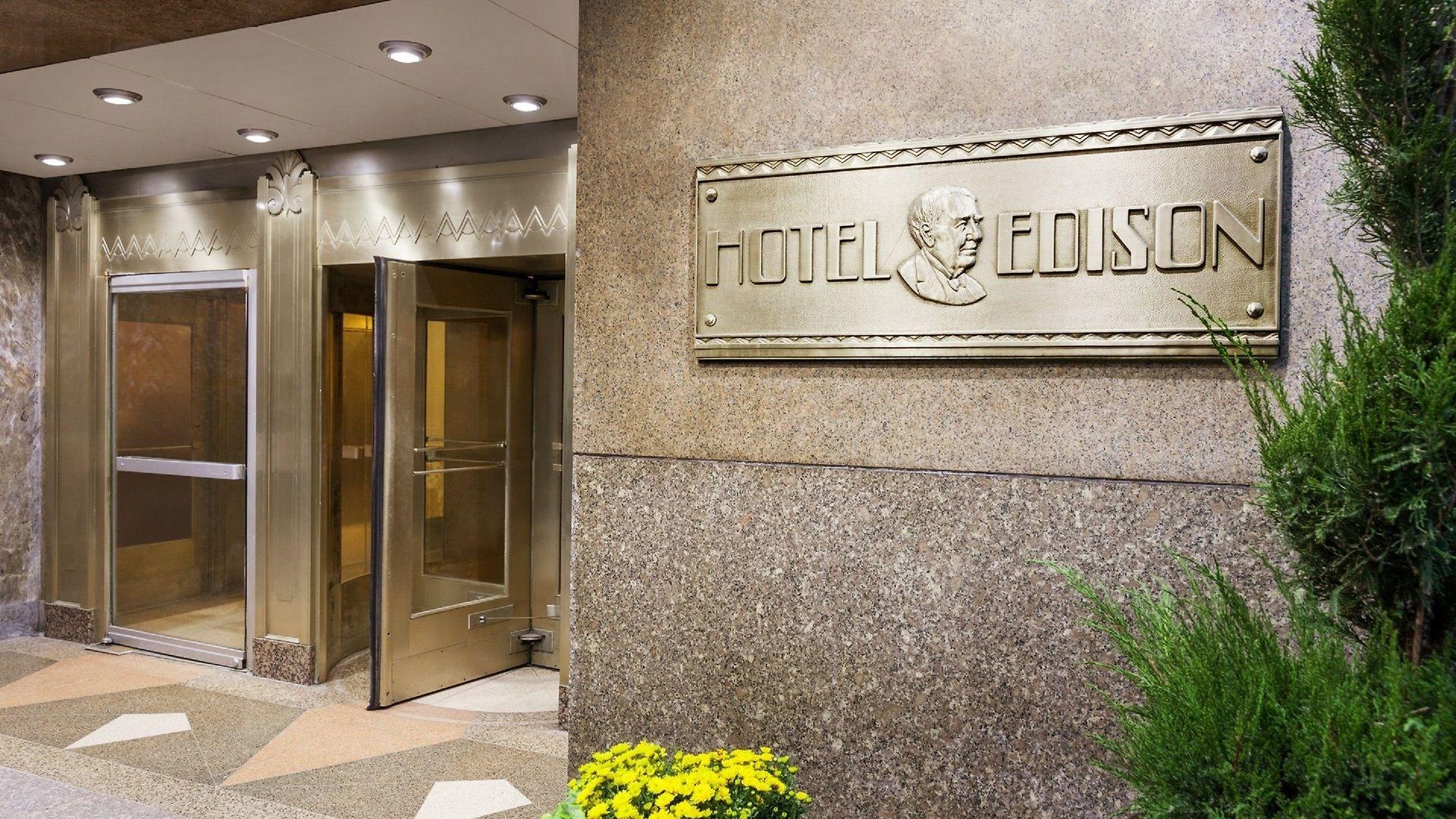Edison Times Square 4*