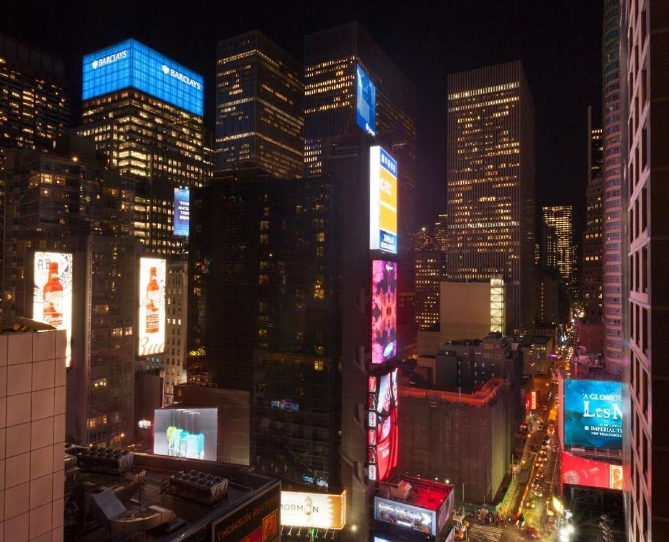 Edison Times Square Hotel 4*