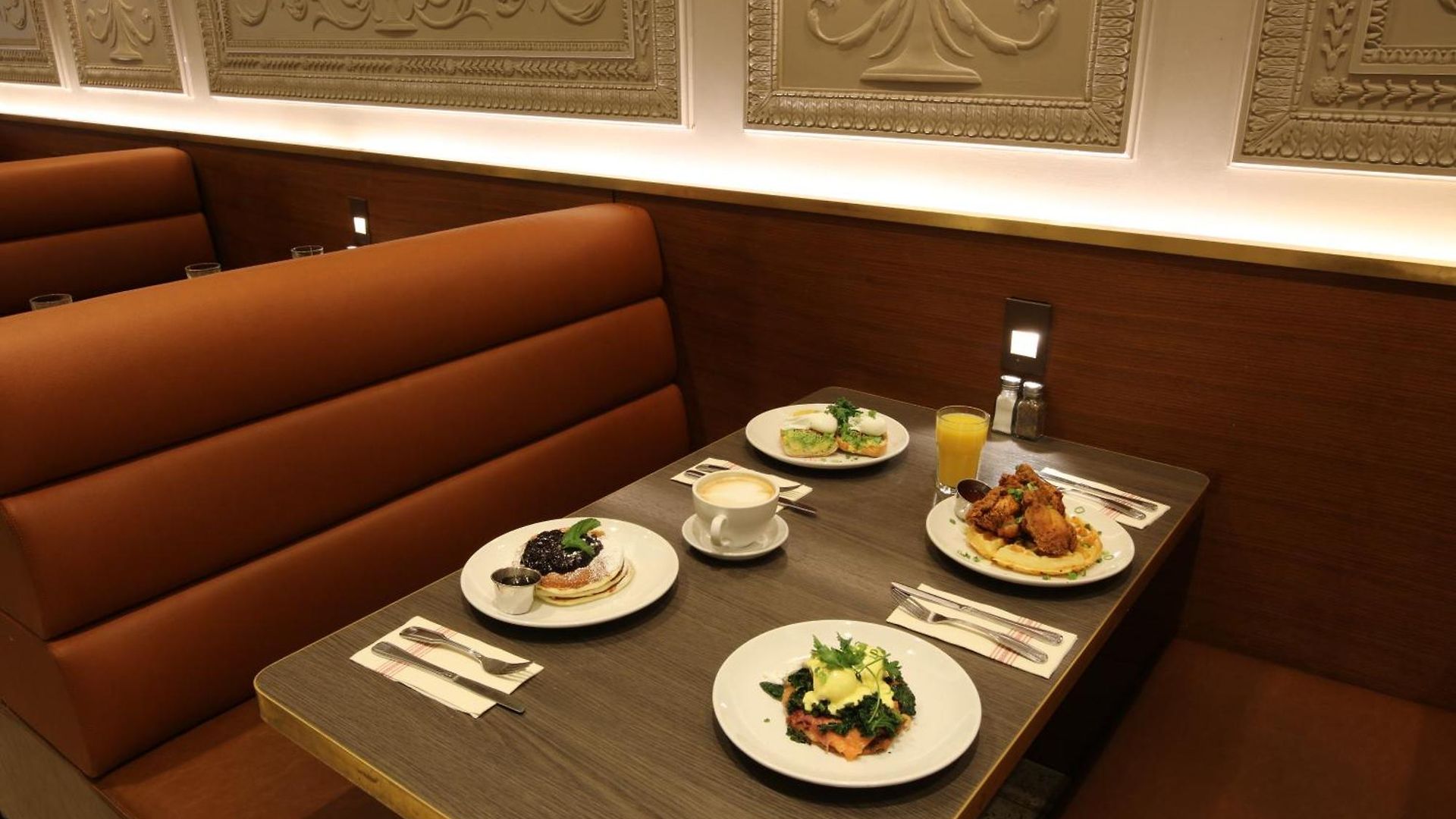 Edison Times Square 4*