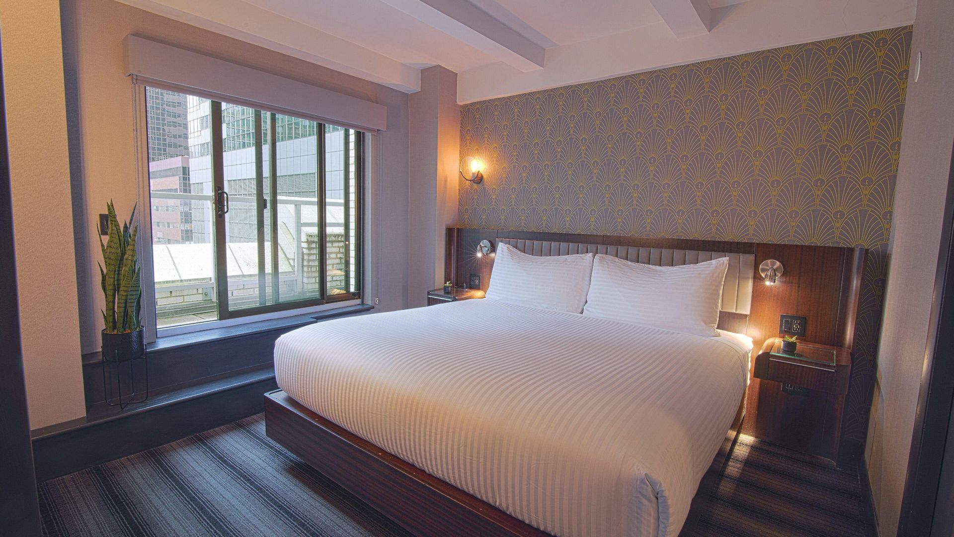 Hotel Edison Times Square 4*