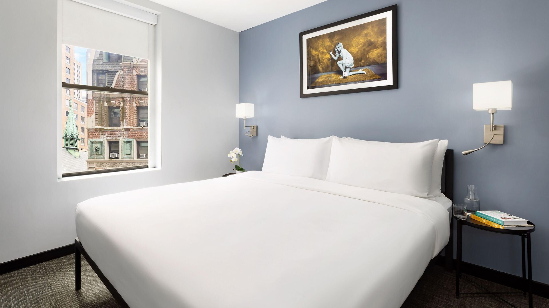 Oyo Times Square 4*