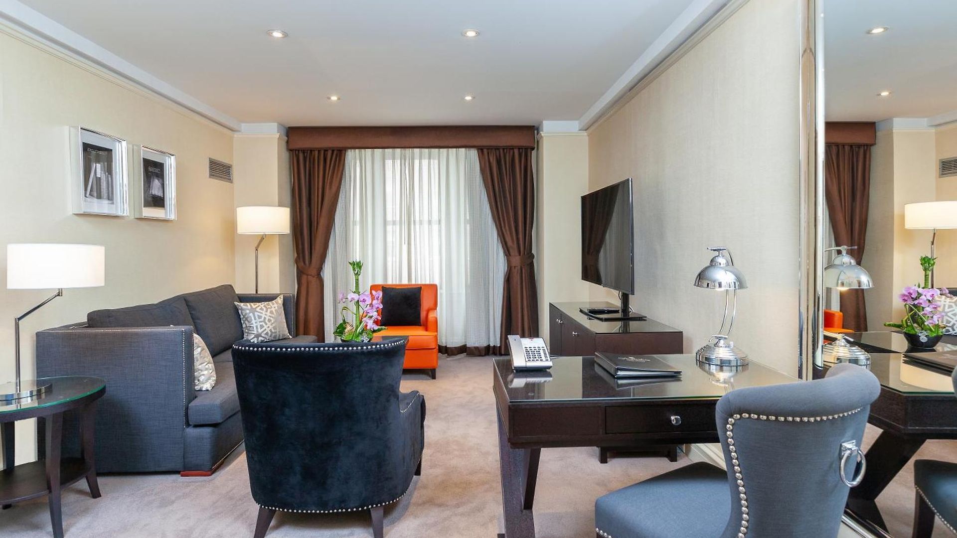 Fitzpatrick Manhattan Hotel 4*